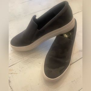Vince Camuto Gray Camo slip ons